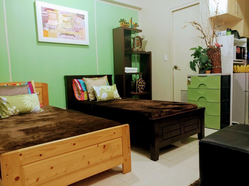 One Palm Tree Villas By Mary มะนิลา ภายนอก รูปภาพ
